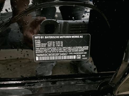 Certified 2025 BMW 330i Sedan image 32