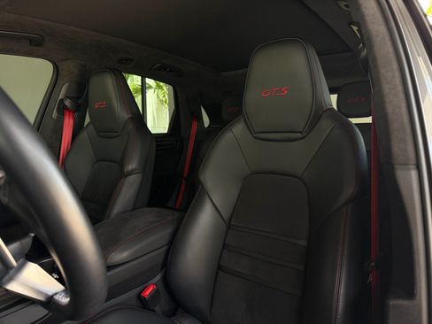 Used 2021 Porsche Cayenne GTS AWD/4WD image 24