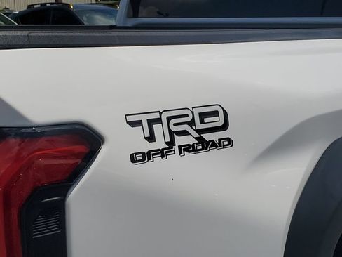 Used 2024 Toyota Tacoma TRD Off-Road AWD/4WD image 8