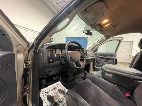 Used 2004 Dodge Ram 2500 Truck SLT w/ Trailer Tow Group image 8