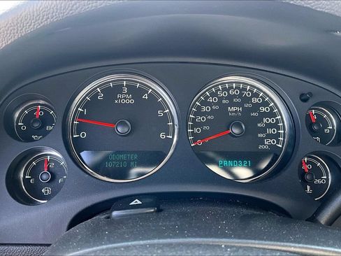 Used 2008 Chevrolet Avalanche LTZ w/ LTZ Preferred Equipment Group AWD/4WD image 26