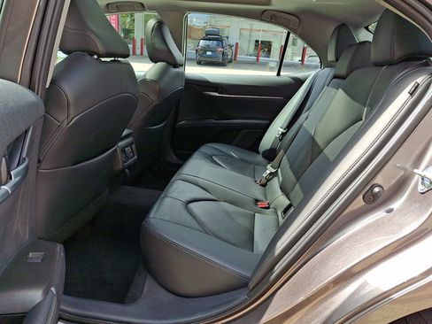Used 2024 Toyota Camry XLE w/ Cold Weather Package AWD/4WD image 10