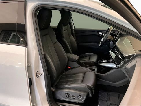 Used 2023 Audi Q4 e-tron Prestige w/ Black Optic Package AWD/4WD image 8