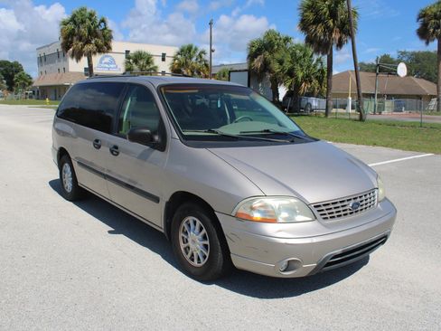 Used 2003 Ford Windstar LX FWD image 28