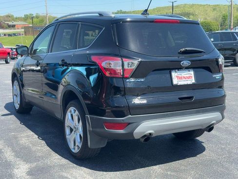 Used 2018 Ford Escape Titanium w/ Ford Safe & Smart Package AWD/4WD image 6