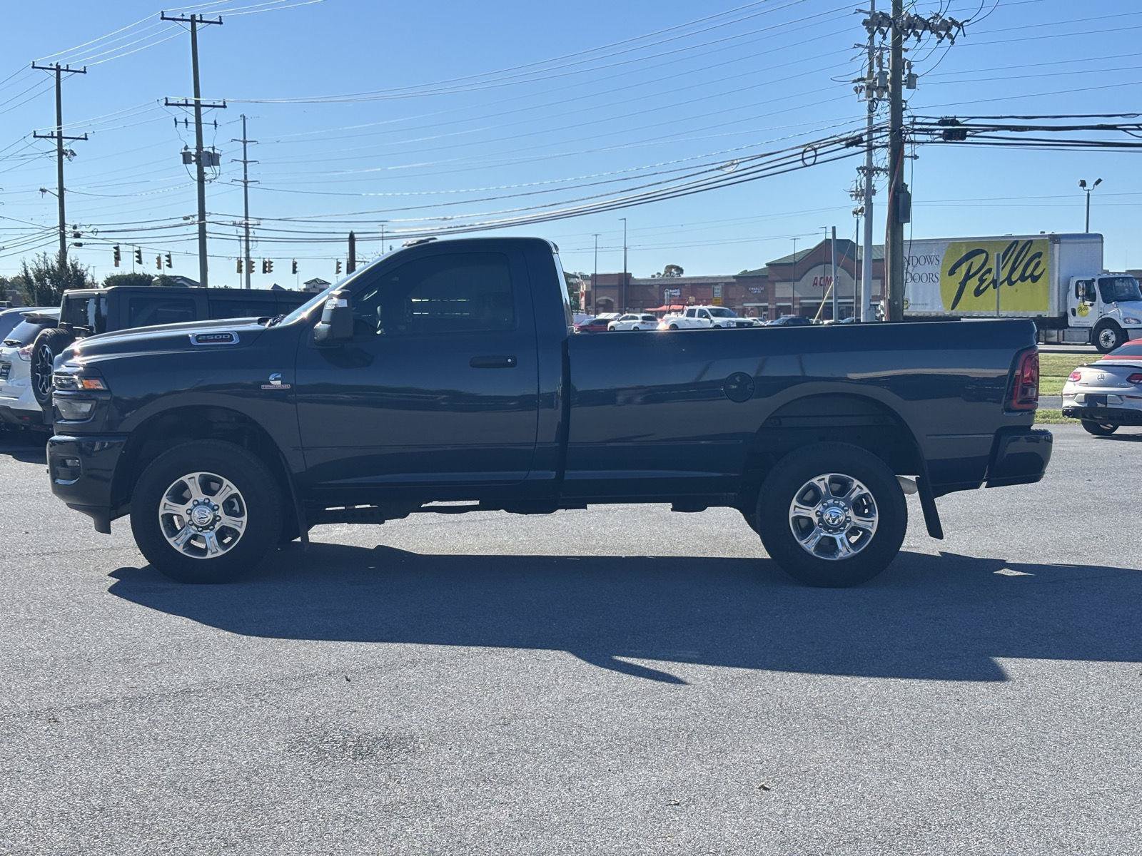 Used 2025 RAM 2500 Big Horn AWD/4WD image 5