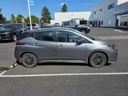 Used 2023 Nissan Leaf SV Plus FWD image 4