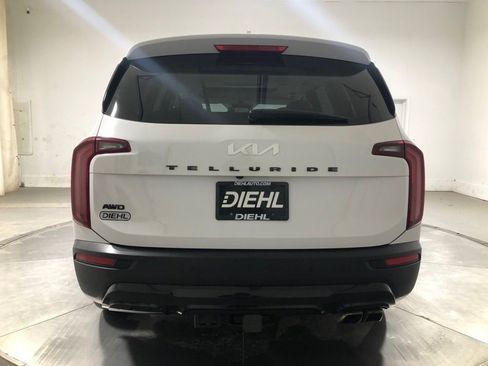 Used 2022 Kia Telluride SX w/ SX Prestige Package image 6