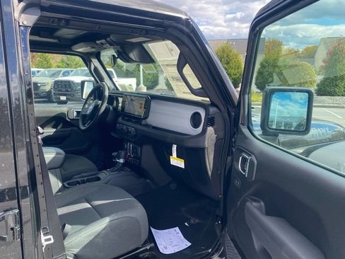 New 2026 Jeep Wrangler Unlimited Sport AWD/4WD image 27