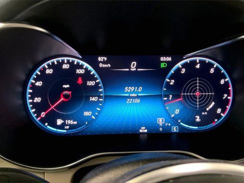 Used 2023 Mercedes-Benz GLC 300 4MATIC Coupe image 19