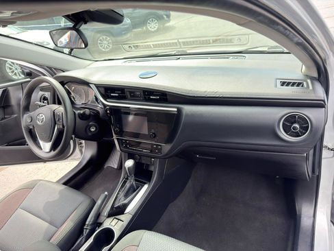 Used 2019 Toyota Corolla LE FWD image 27