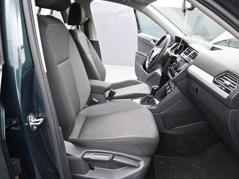 Used 2018 Volkswagen Tiguan S FWD image 25
