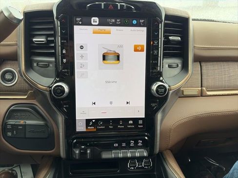 Used 2023 RAM 2500 Limited image 21