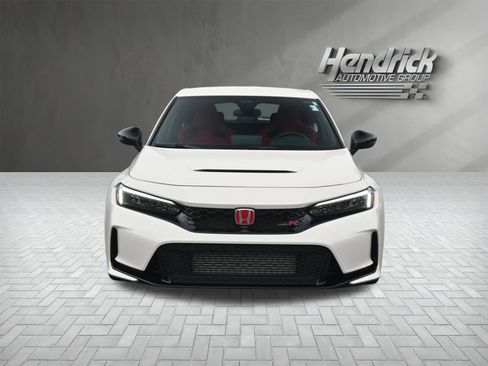 Used 2023 Honda Civic Type R image 3