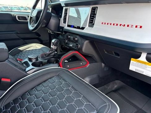 New 2026 Ford Bronco Heritage Edition AWD/4WD image 46