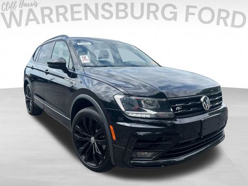 Used 2021 Volkswagen Tiguan SE AWD/4WD image 1