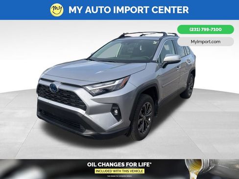 Used 2024 Toyota RAV4 XLE Premium w/ Weather Package AWD/4WD image 3