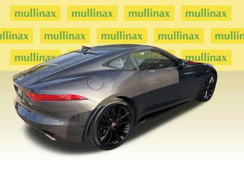 Used 2017 Jaguar F-TYPE S RWD image 5