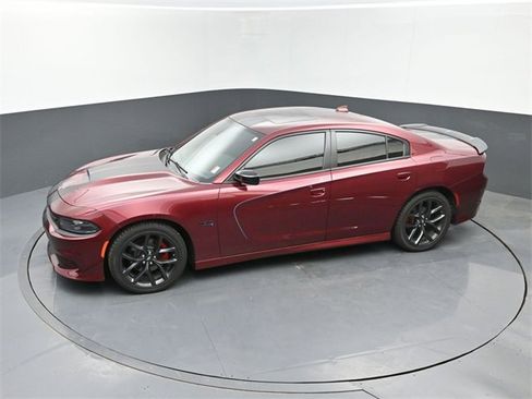 Used 2023 Dodge Charger R/T w/ Blacktop Package image 35