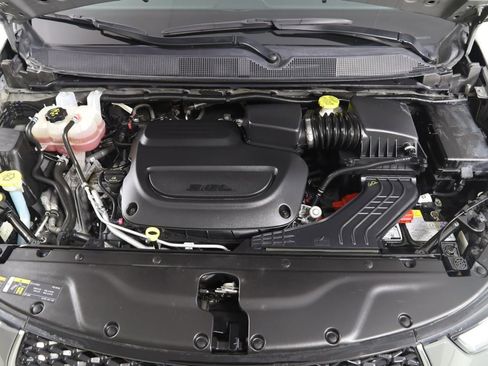 Used 2024 Chrysler Pacifica Pinnacle image 59