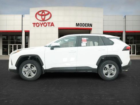 New 2025 Toyota RAV4 XLE image 10