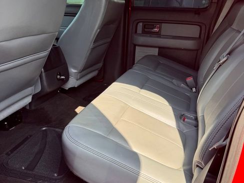 Used 2014 Ford F150 XLT w/ XLT Chrome Package RWD image 15
