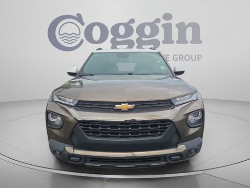 Used 2021 Chevrolet TrailBlazer ACTIV w/ Sun and Liftgate Package FWD image 8