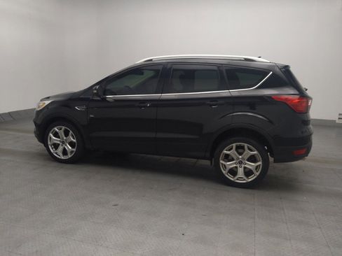 Used 2019 Ford Escape Titanium AWD/4WD image 3