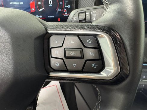 Used 2025 Ford Mustang Coupe RWD image 15
