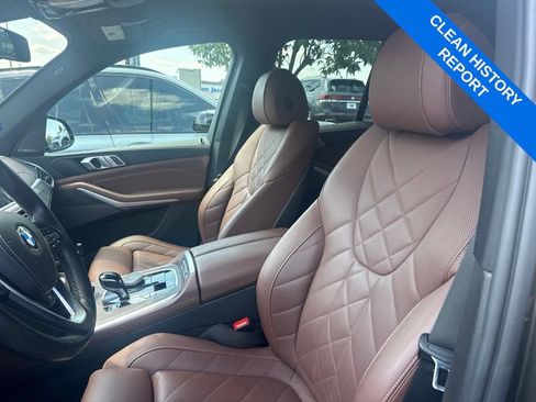 Used 2023 BMW X5 xDrive40i AWD/4WD image 3