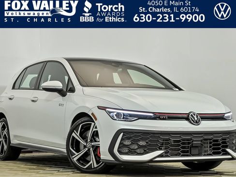 Certified 2025 Volkswagen GTI SE FWD image 1