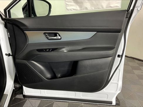 New 2025 Nissan Murano SL image 24