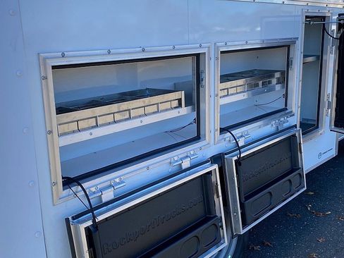 New 2026 Ford E-350 and Econoline 350 Super Duty w/ Power Equipment Group image 10