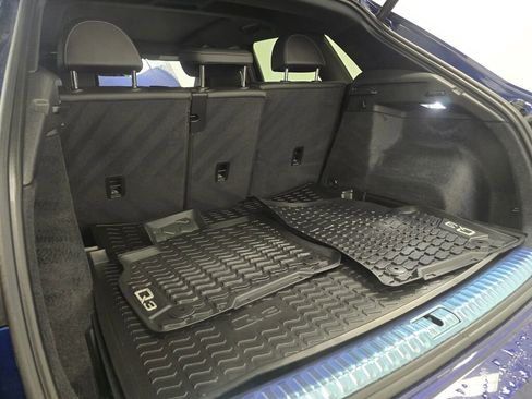 Used 2024 Audi Q3 2.0T Premium Plus image 21