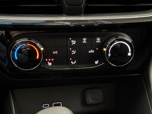 New 2026 Buick Encore GX Sport Touring w/ Comfort Package image 4