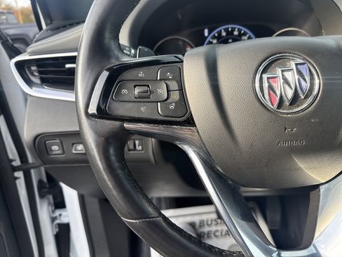 Used 2024 Buick Enclave Premium image 19