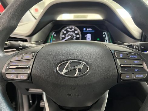 Used 2020 Hyundai Ioniq Blue FWD image 30