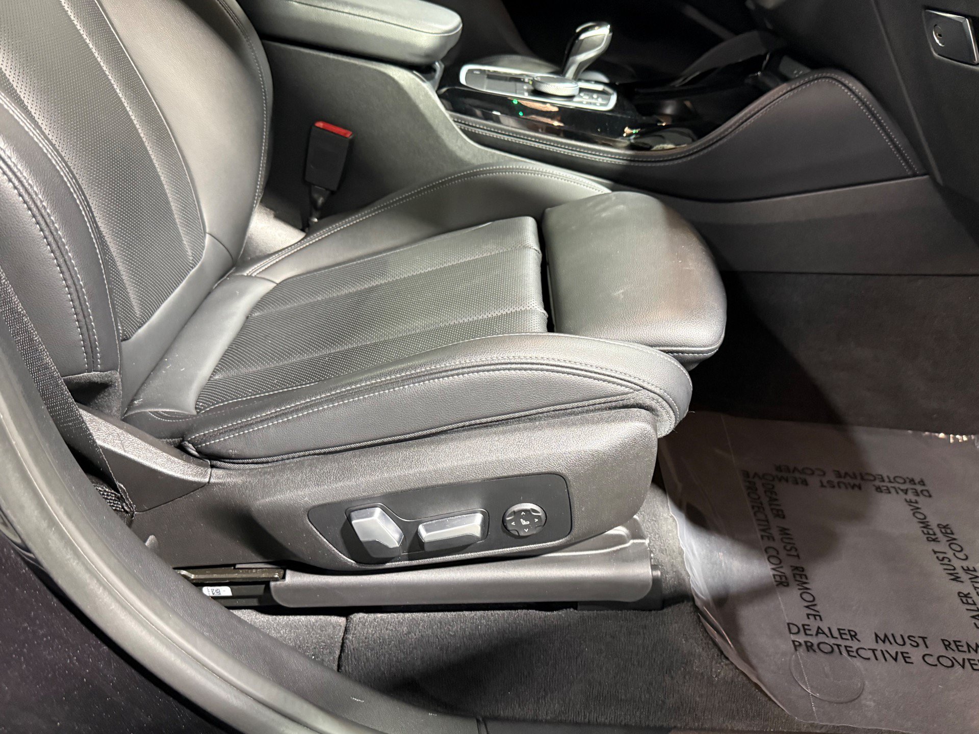 Used 2024 BMW X4 xDrive30i AWD/4WD image 43