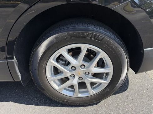 Used 2022 Chevrolet Equinox LT w/ Driver Convenience Package FWD image 45