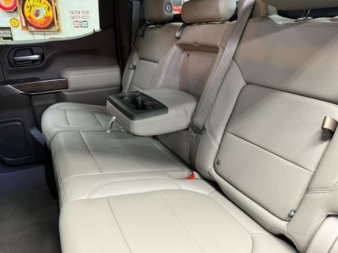 Used 2019 GMC Sierra 1500 SLT w/ SLT Premium Plus Package image 19