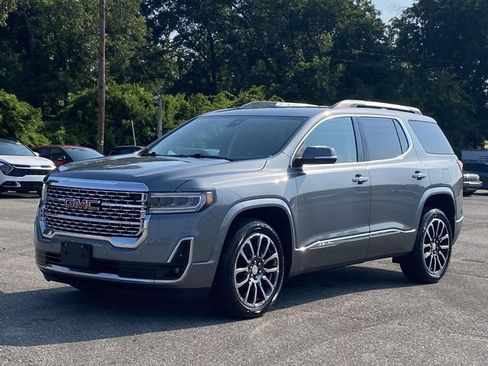 Used 2020 GMC Acadia Denali w/ LPO, Floor Liner Package AWD/4WD image 7