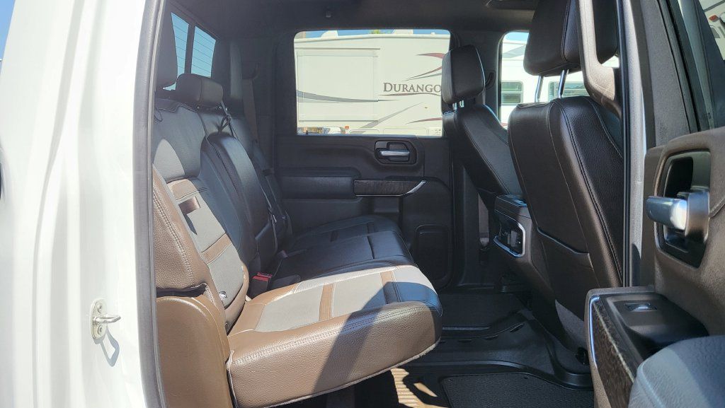 Used 2022 GMC Sierra 2500 Denali w/ Denali Ultimate Package AWD/4WD image 23