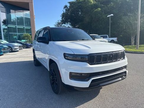 Used 2024 Jeep Grand Wagoneer Series II w/ Quick Order Packagew 28T image 8