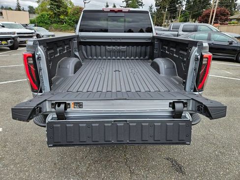 New 2026 GMC Sierra 2500 AT4 AWD/4WD image 12