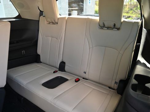 Used 2023 INFINITI QX60 Luxe w/ Cargo Package AWD/4WD image 21