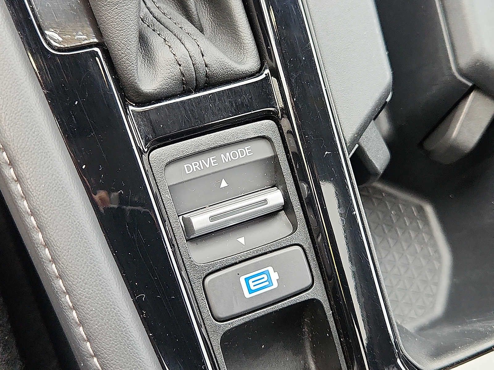 Certified 2024 Honda Accord Touring image 26
