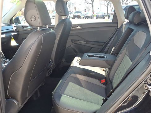 New 2026 Volkswagen Taos SE AWD/4WD image 20
