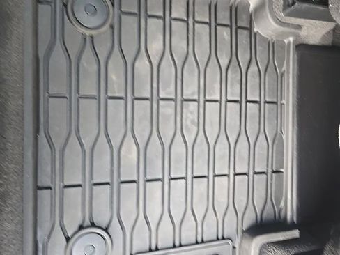 Used 2021 Jeep Grand Cherokee L Overland w/ Advanced Protech Group III image 35