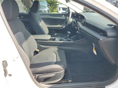 New 2026 Kia K5 LXS image 11