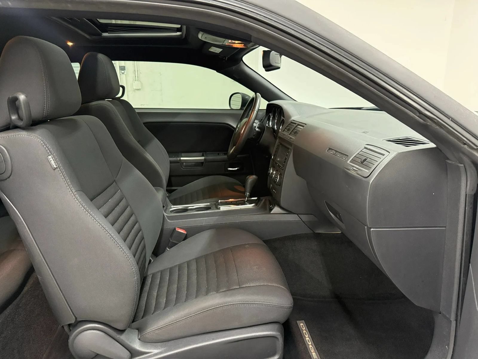 Used 2014 Dodge Challenger R/T w/ Blacktop Package RWD image 9